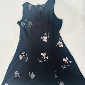Roz & Ali Black Floral Mini Dress